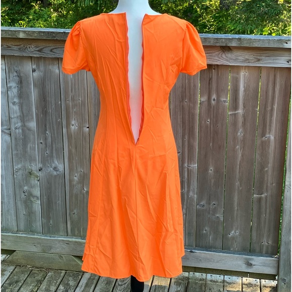 👗3/25$ 👗Vibrant Orange Summer Dress - Picture 6 of 12